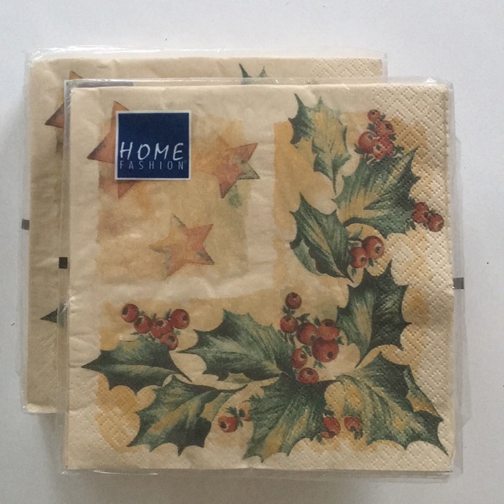 Holly Holiday Napkins